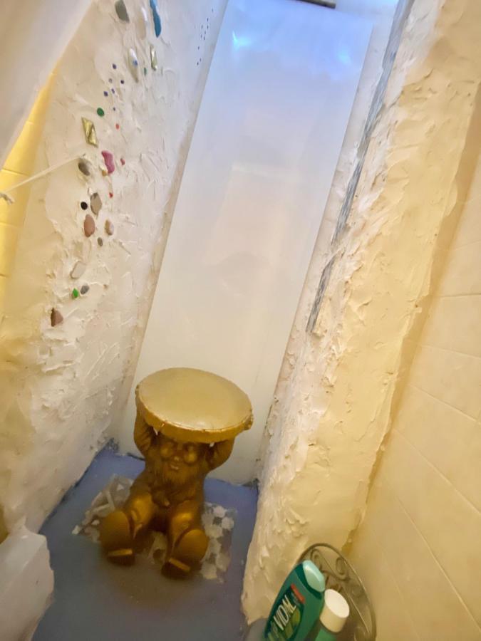 ナポリCasa Kamalei, Tra Plebiscito E Lungomareアパートメント エクステリア 写真